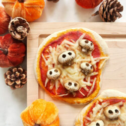 Scary-Skull-Pizzas